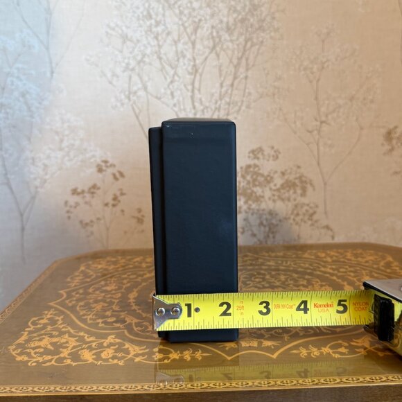 Authentic Chanel gift Box - Picture 5 of 7